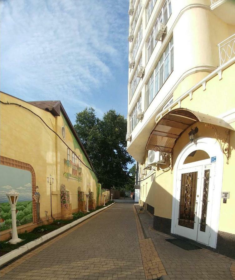 Апартаменты На Французском Бульваре У Моря Odesa Exterior photo